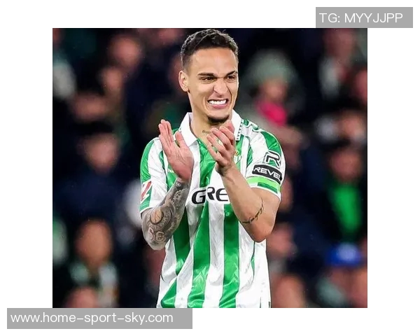 安东尼踢得高兴希望长留西甲曼联报价4000万求购